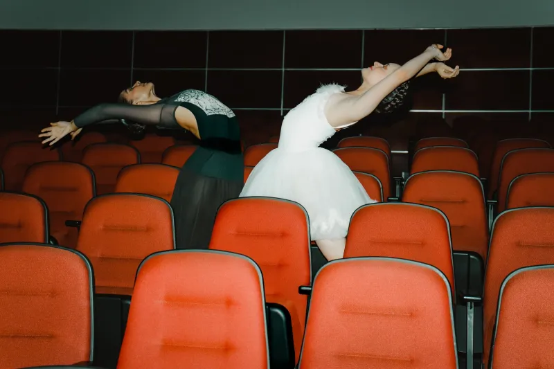 Quando la danza classica incontra il grande schermo: il balletto rivive nell'era del cinema e dello streaming