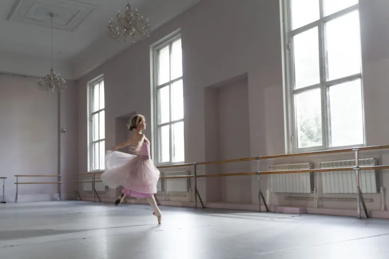 Crescere danzando: i giovani talenti romani tra ambizione, sacrificio e il richiamo del mondo